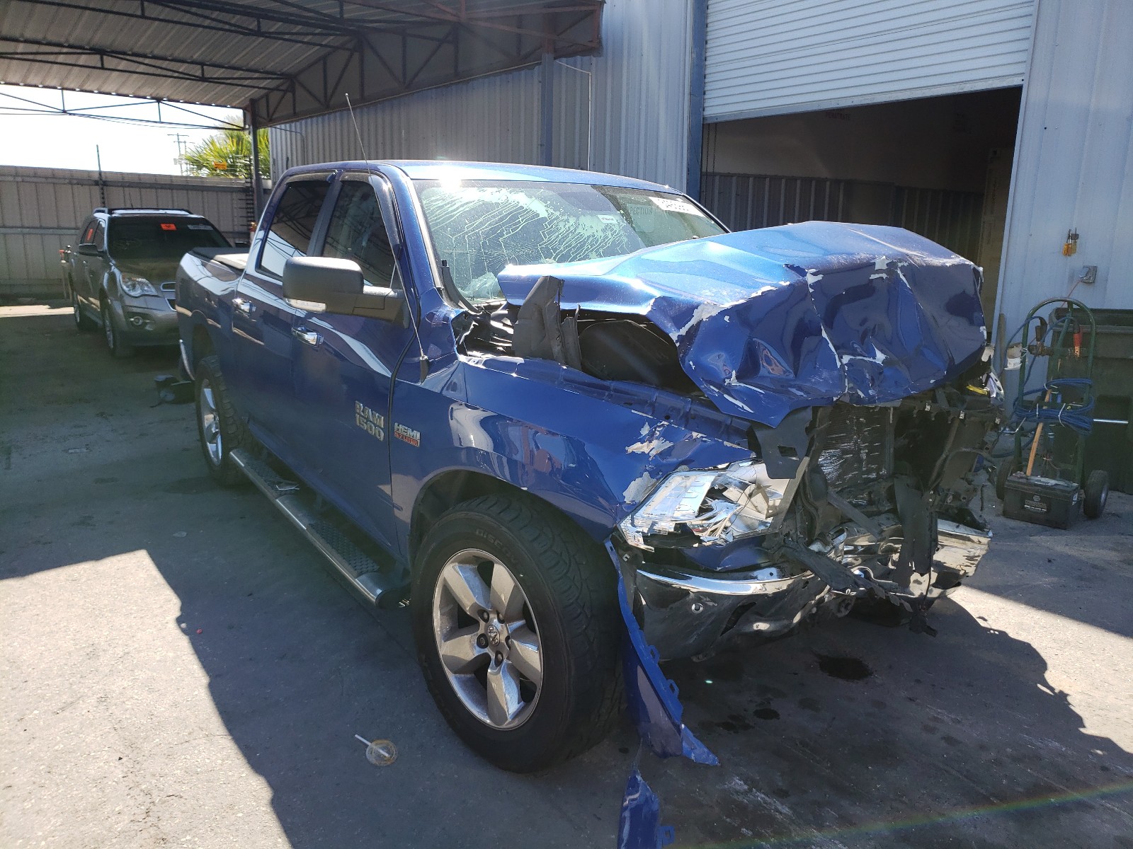 Ram 1500 slt (2015)