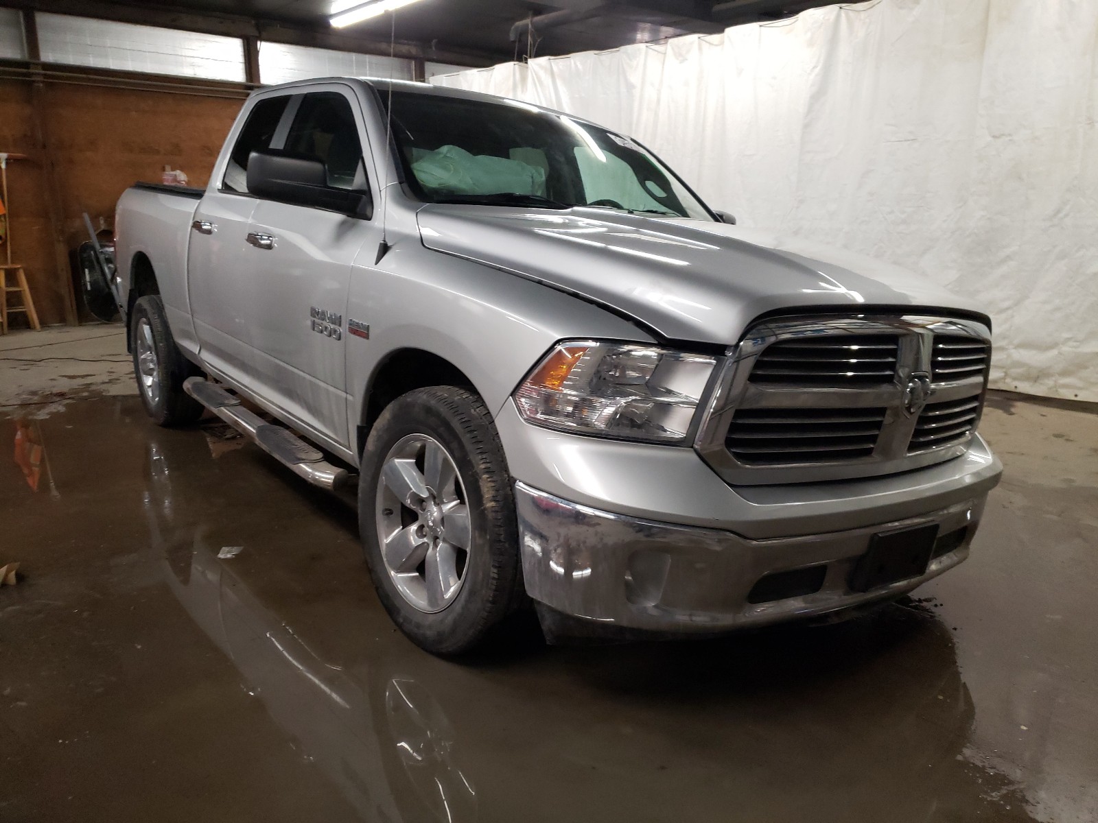 Ram 1500 slt (2016)