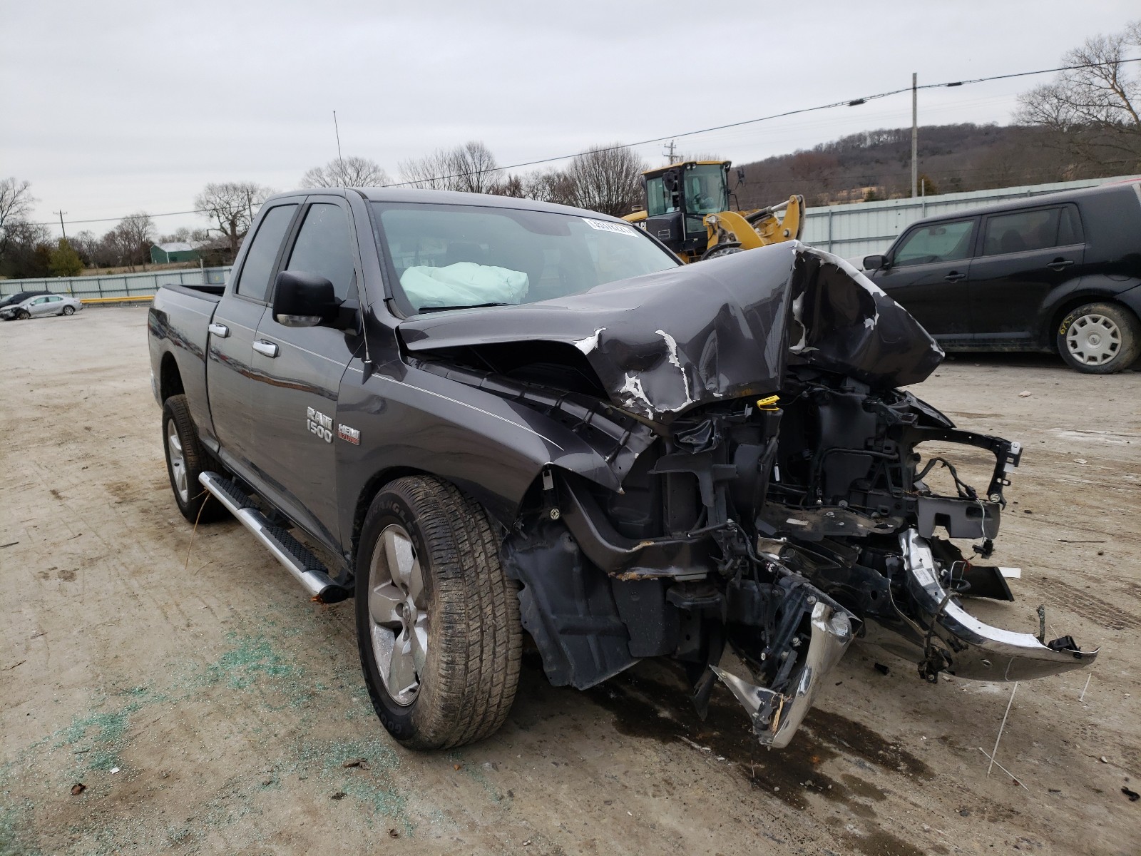 Ram 1500 slt (2018)