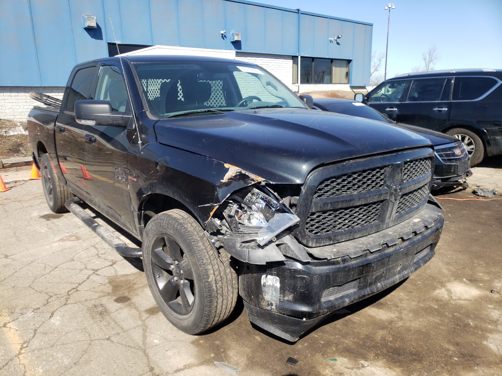 Ram 1500 slt (2018)