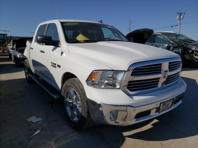 Ram 1500 slt (2017)