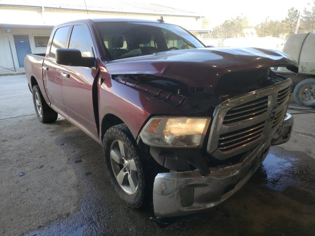 Ram 1500 slt (2015)