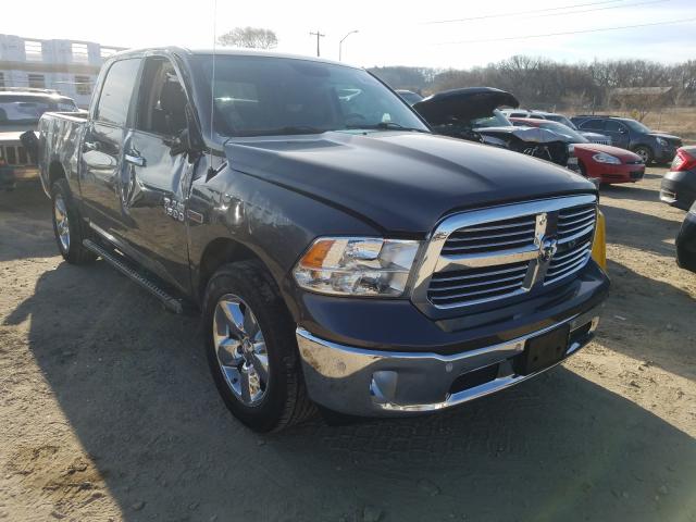 Ram 1500 slt (2017)