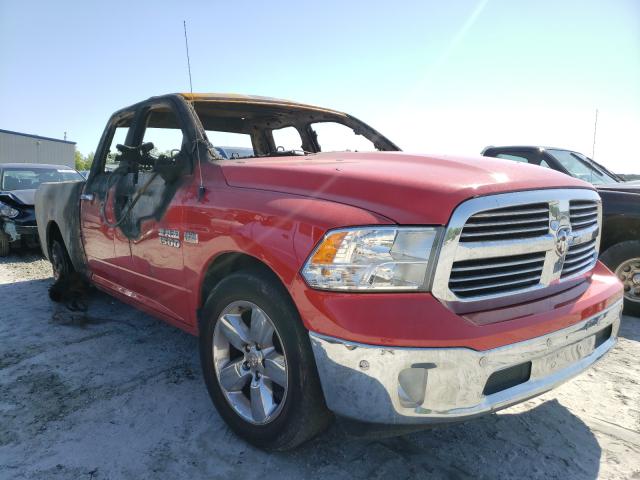 Ram 1500 slt (2017)