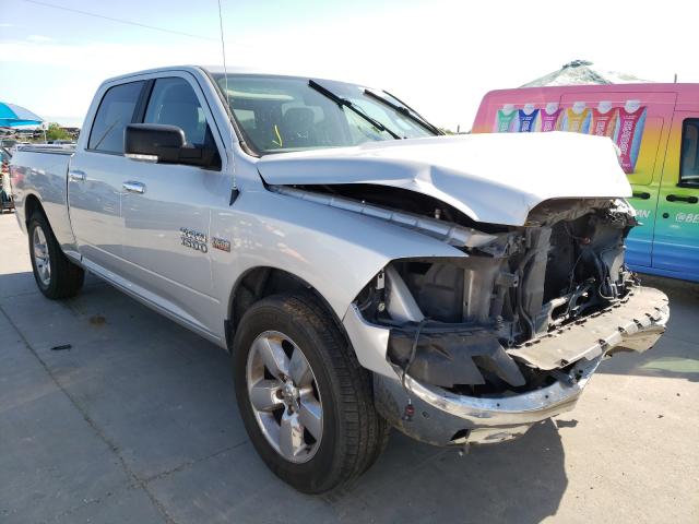 Ram 1500 slt (2017)