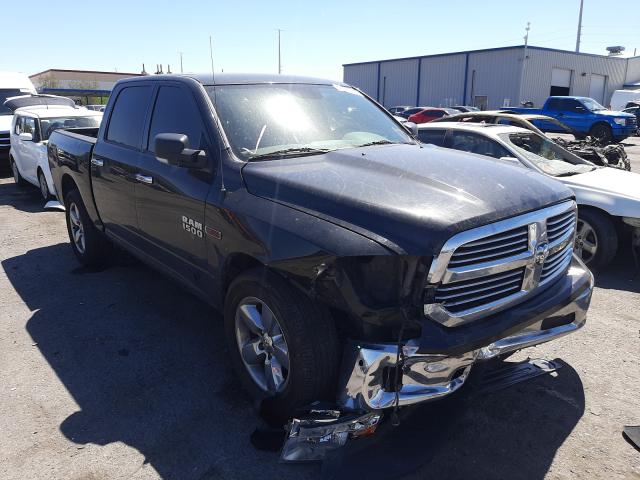 Ram 1500 slt (2017)