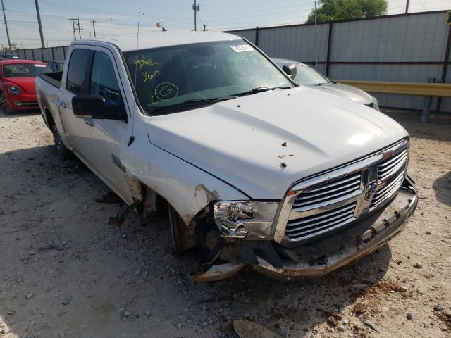 Ram 1500 slt (2015)