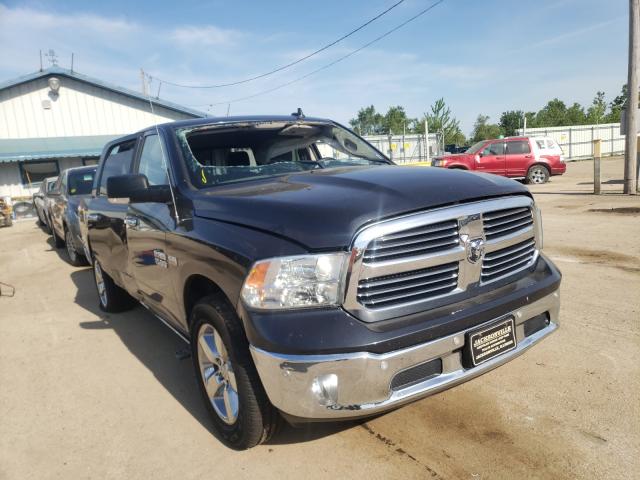 Ram 1500 slt (2017)