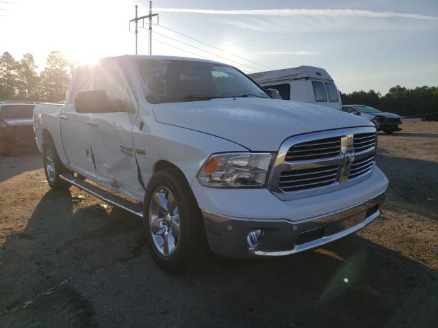 Ram 1500 slt (2015)