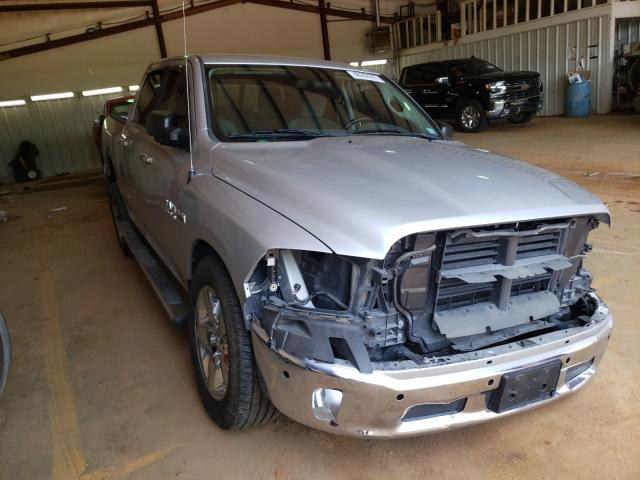 Ram 1500 slt (2017)