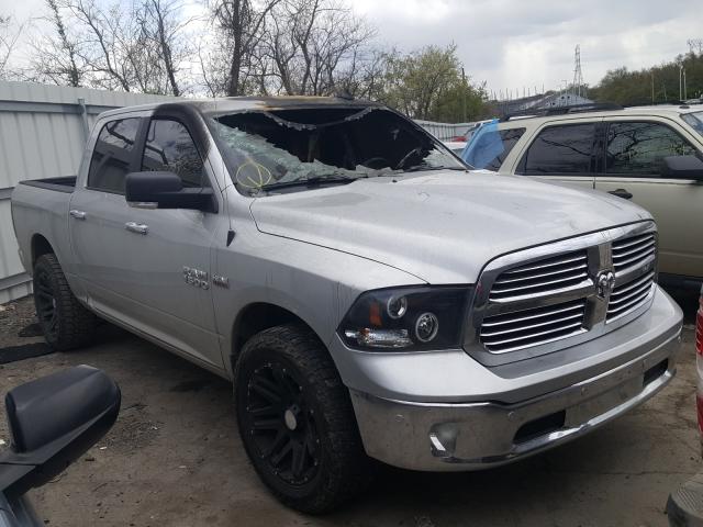 Ram 1500 slt (2016)