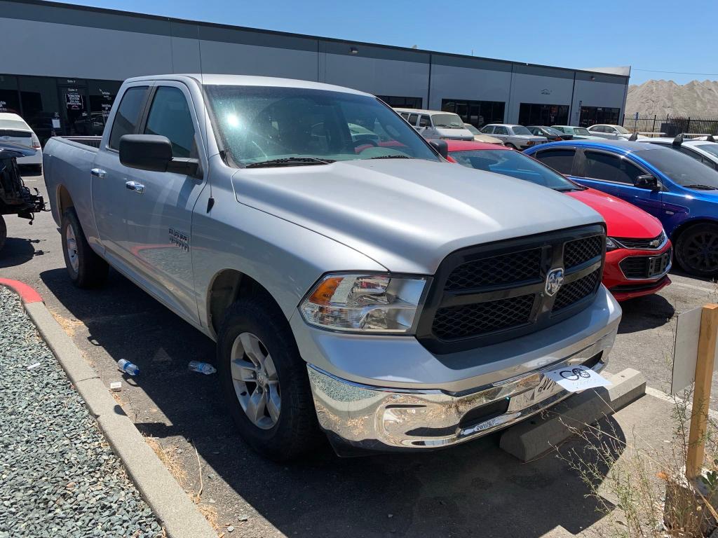 Ram 1500 slt (2017)