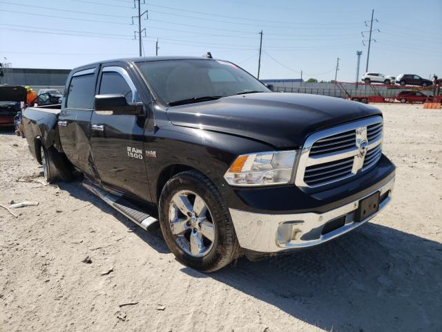 Ram 1500 slt (2017)