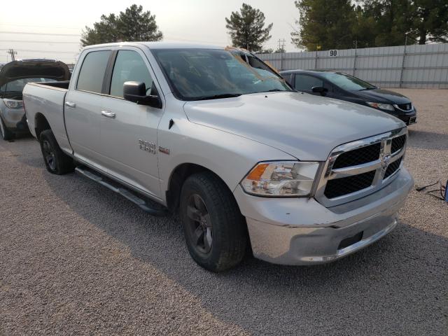 Ram 1500 slt (2017)