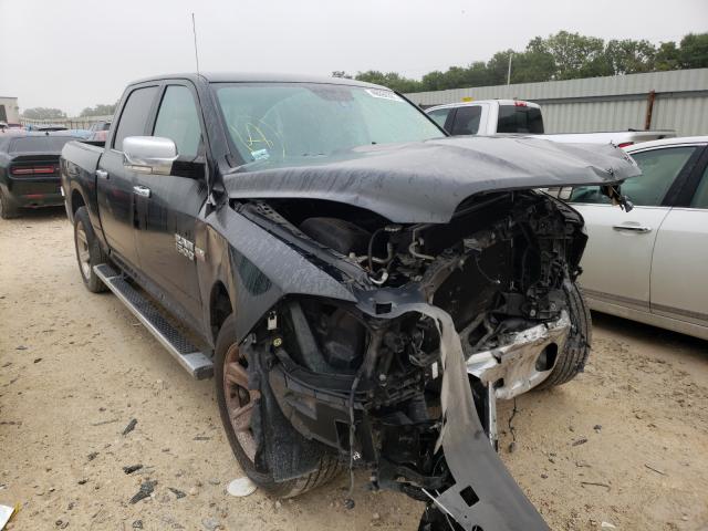 Ram 1500 slt (2017)