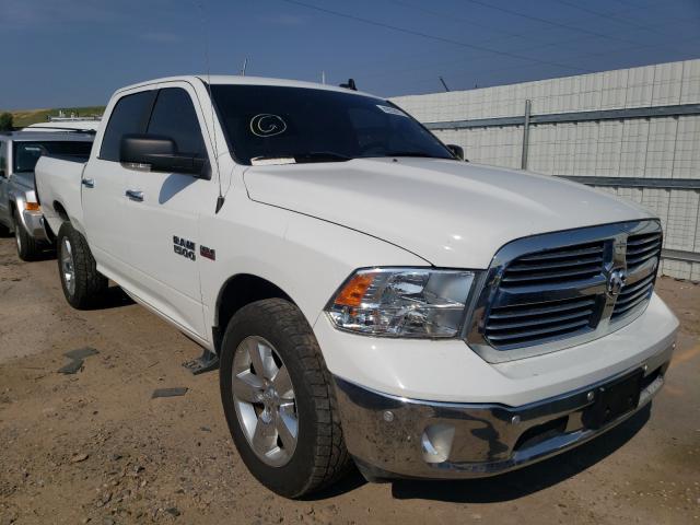 Ram 1500 slt (2017)