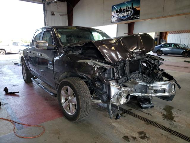Ram 1500 slt (2017)