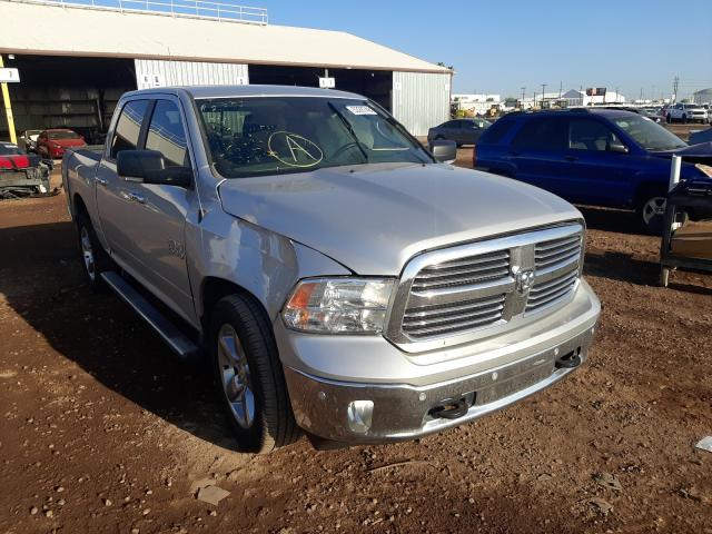 Ram 1500 slt (2017)