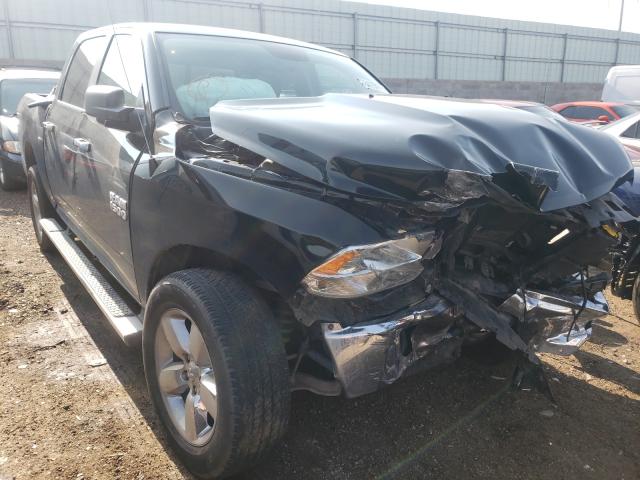 Ram 1500 slt (2017)