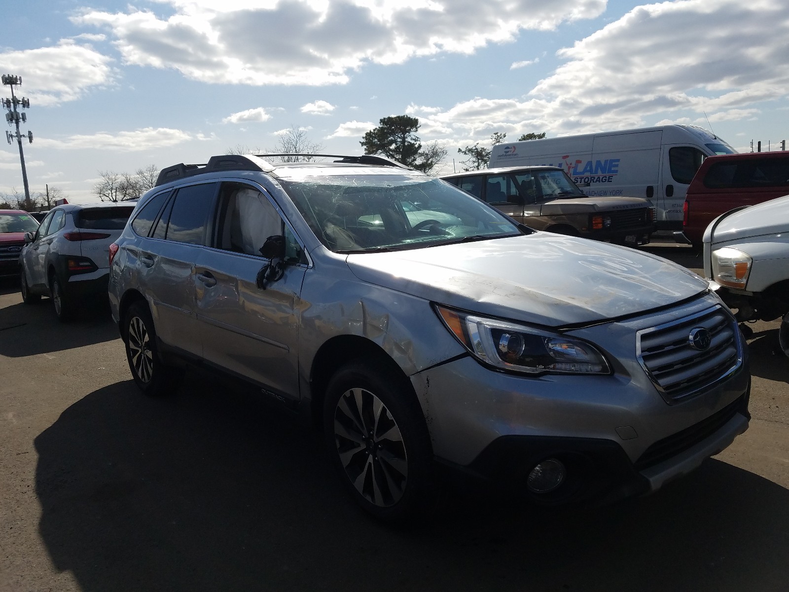 Subaru Outback 3- (2017)