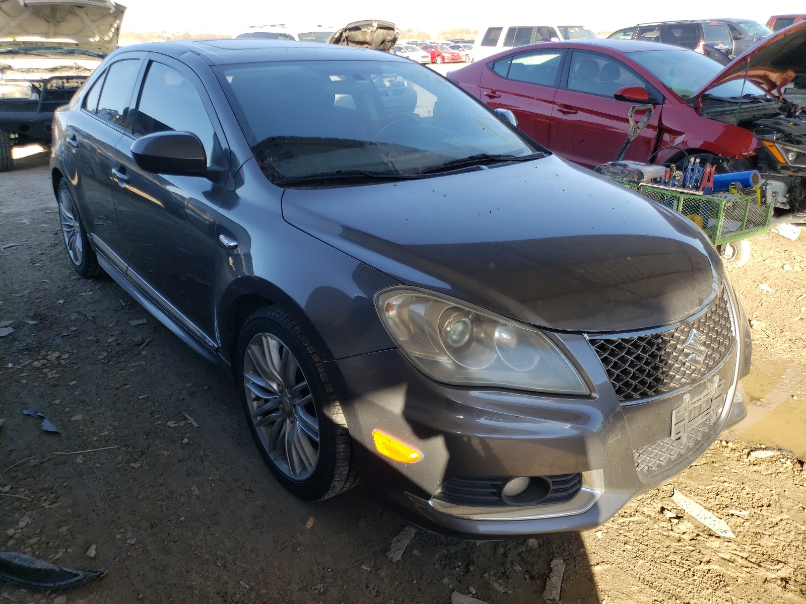Suzuki Kizashi sp (2013)