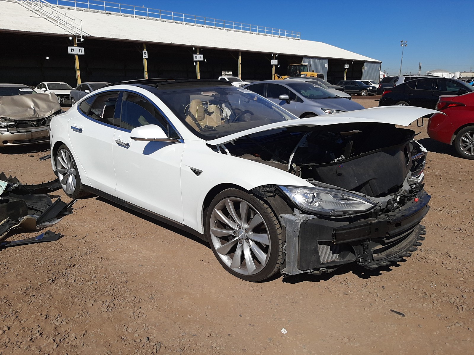Tesla Model s (2013)