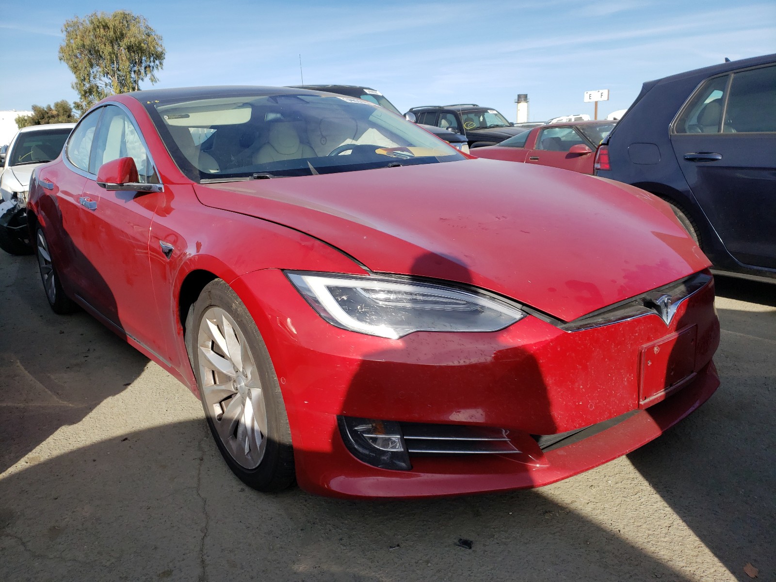 Tesla Model s (2018)