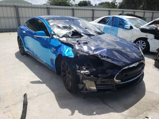 Tesla Model s (2013)