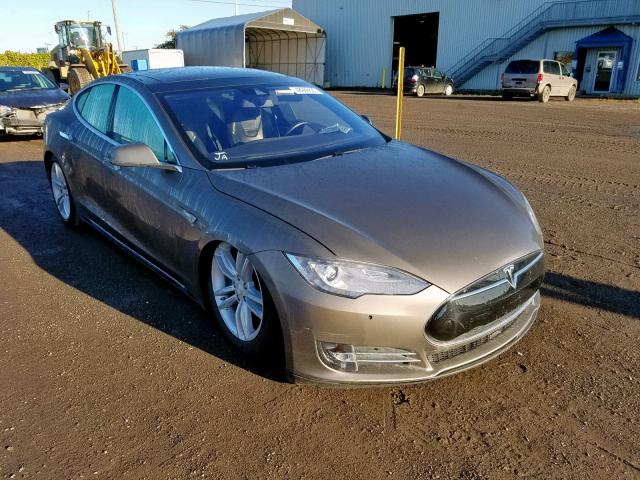 Tesla Model s (2016)
