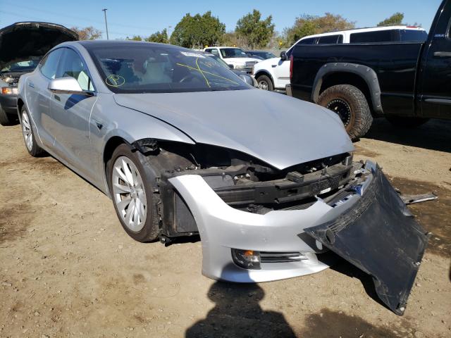 Tesla Model s (2017)