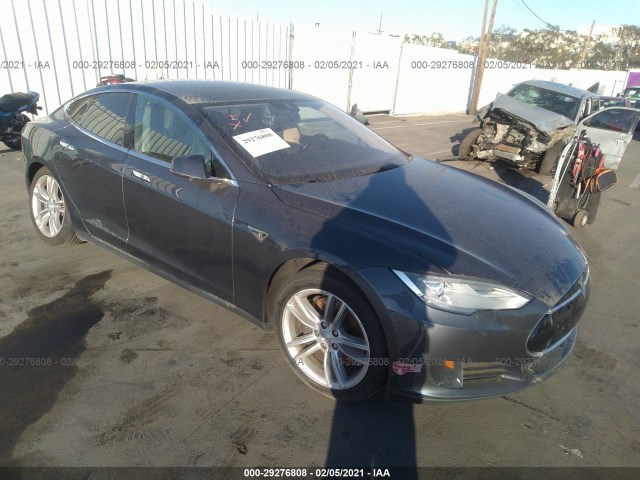 Tesla Model s (2016)