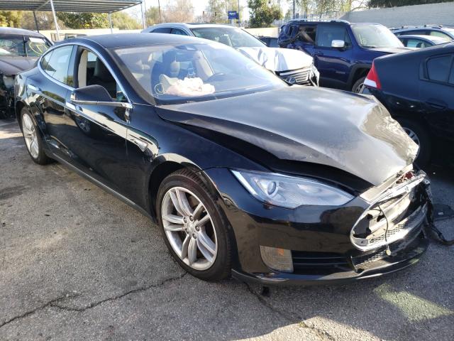 Tesla Model s 70 (2015)