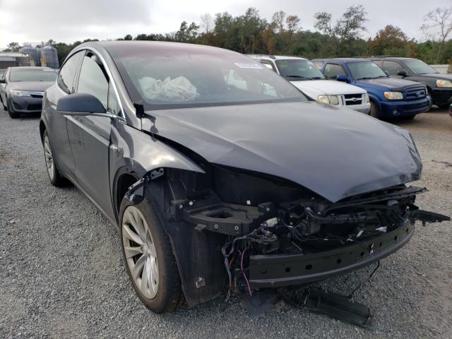 Tesla Model x (2018)