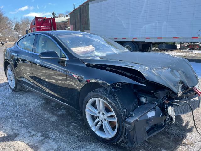 Tesla Model s 85 (2015)