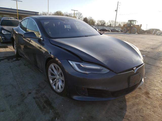 Tesla Model s (2016)