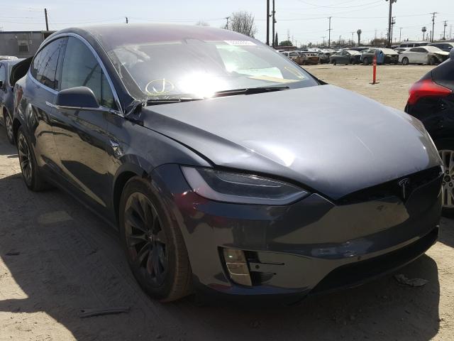 Tesla Model x (2017)