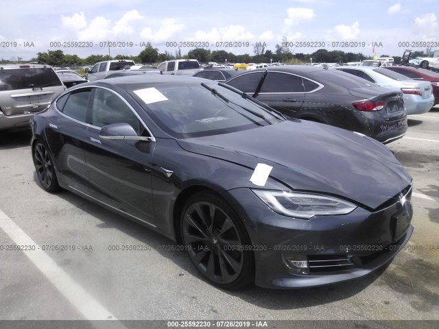 Tesla Model s (2018)