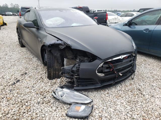 Tesla Model s (2014)