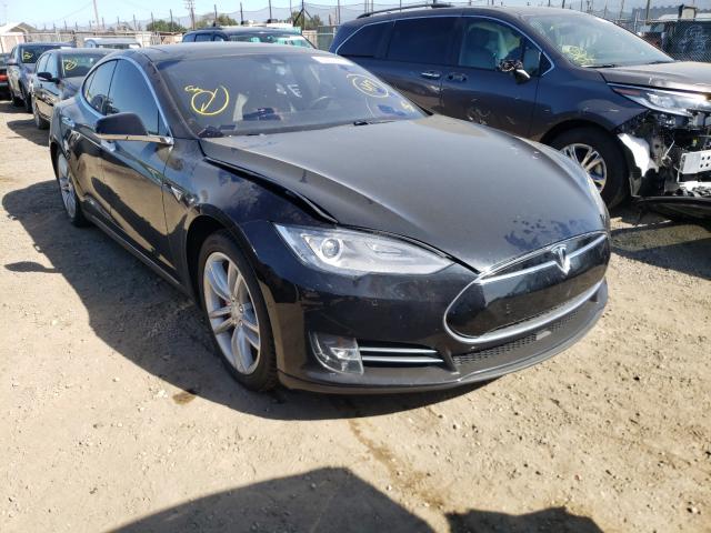 Tesla Model s (2015)