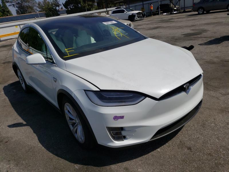 Tesla Model x (2018)