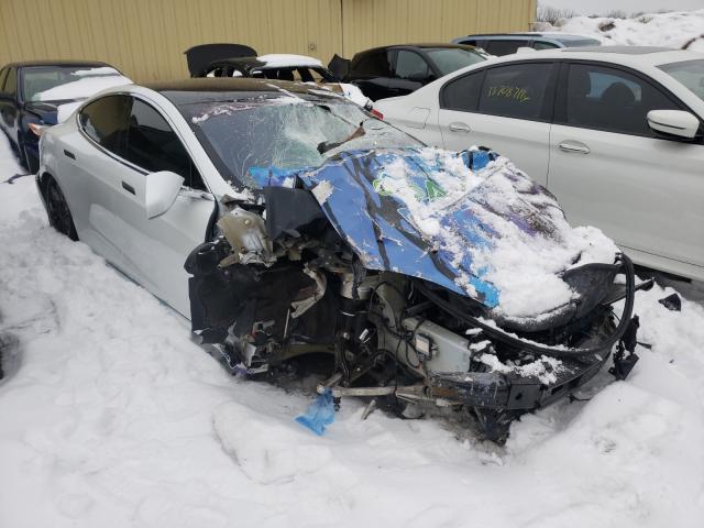 Tesla Model s (2020)