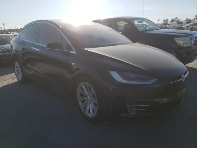 Tesla Model x (2019)