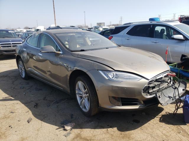 Tesla Model s 70 (2015)