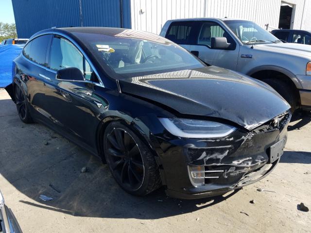 Tesla Model x (2017)