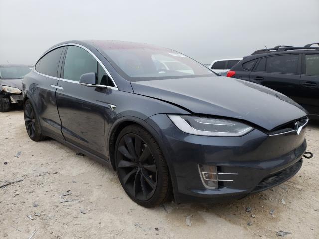 Tesla Model x (2018)