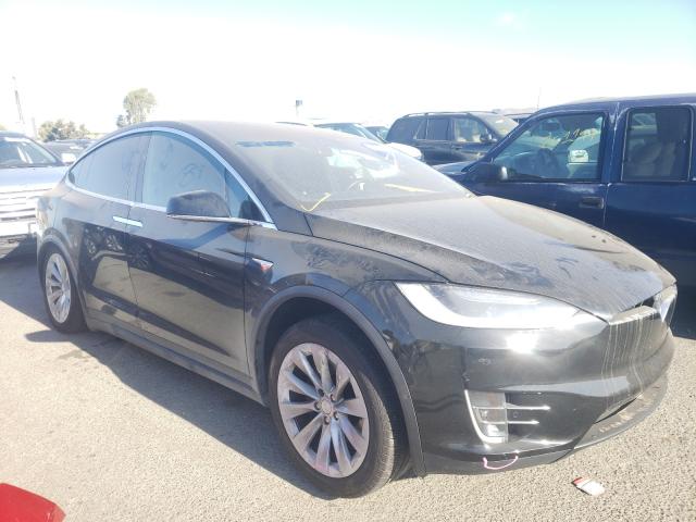 Tesla Model x (2018)