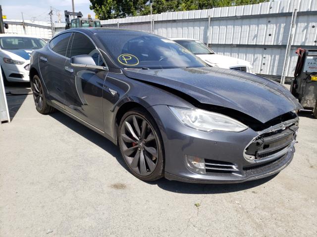 Tesla Model s (2014)