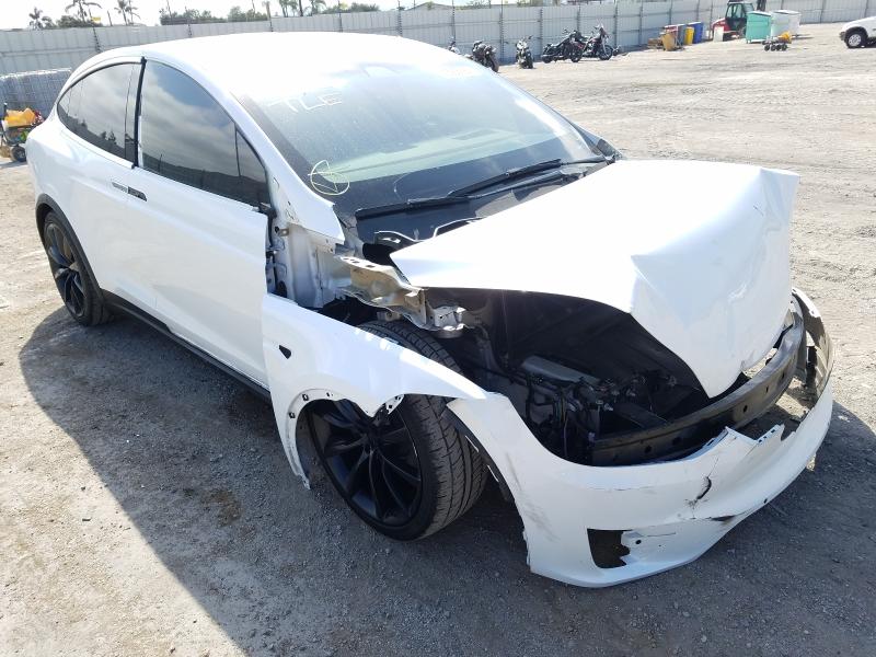 Tesla Model x (2018)