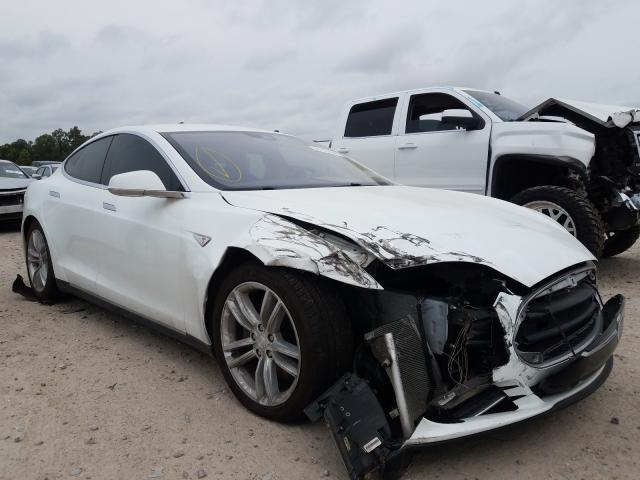Tesla Model s (2015)