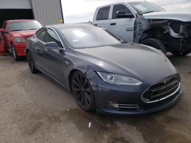 Tesla Model s (2016)